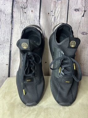 Adidas NMD R1 V2 boost black and gold metallic size us 10.5